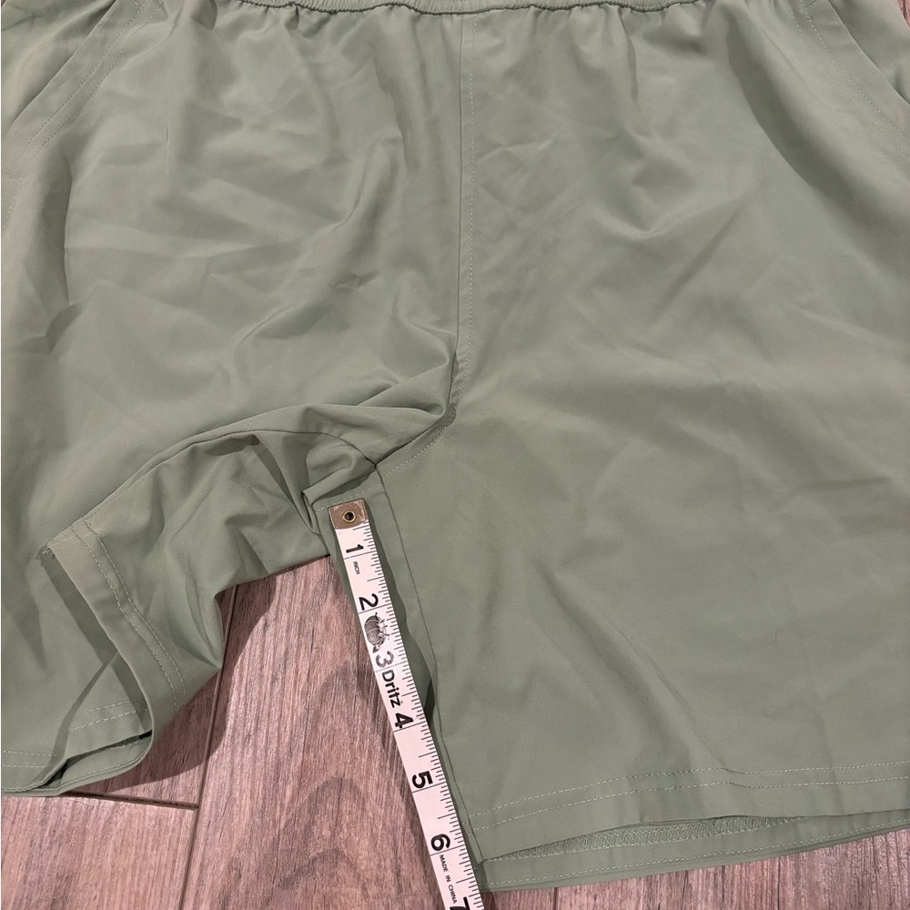 Balance Collection Sage Green Active Shorts Size Large - Picture 6 of 6